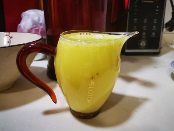 純奶手撕吐司的做法 步驟1