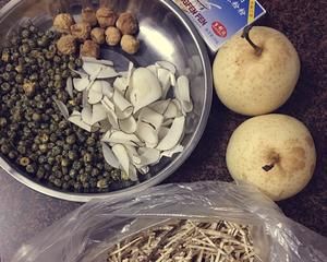 菊花雪梨膏的做法 步驟1
