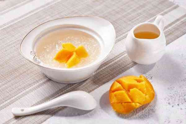 芒果燕窩的營養(yǎng)價值、功效與食用方法：全方位了解其對健康的益處