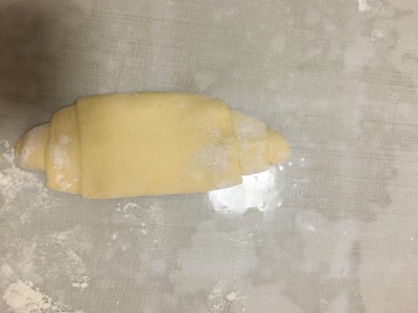 純奶手撕吐司的做法 步驟1