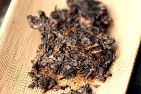 喝普洱茶快速減肥的方法