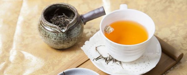 經(jīng)期能喝人參茶嗎 經(jīng)期喝人參茶有什么影響 經(jīng)期適合喝什么茶