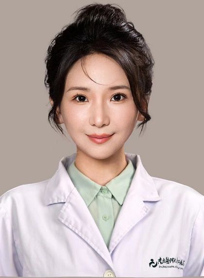 張莉雪