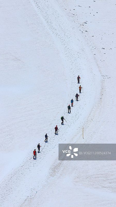 雪地徒步圖片素材
