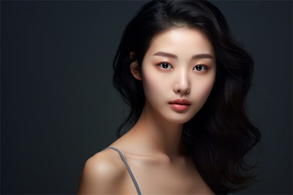 上海娜慕醫(yī)療整形醫(yī)院：面部年輕化、胸部塑形和瘦身減肥等項目專家推薦