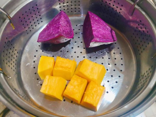純奶手撕吐司的做法 步驟1