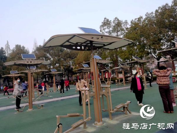 冬季运动不降温 市民健身热情高