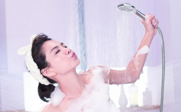 怎樣洗熱水澡養(yǎng)生？熱水澡這么洗才算洗對(1)