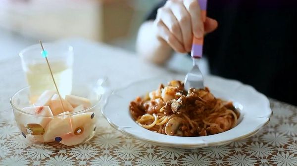 日常生活VLOG：一人食，番茄肉醬意大利面