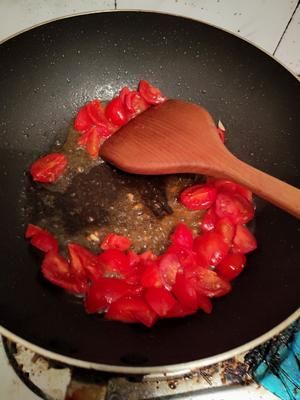 番茄碎肉燉豆腐的做法 步驟2