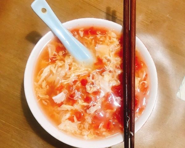 番茄雞蛋面湯
