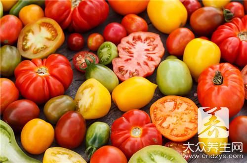 西紅柿燉土豆塊的做法是什么?