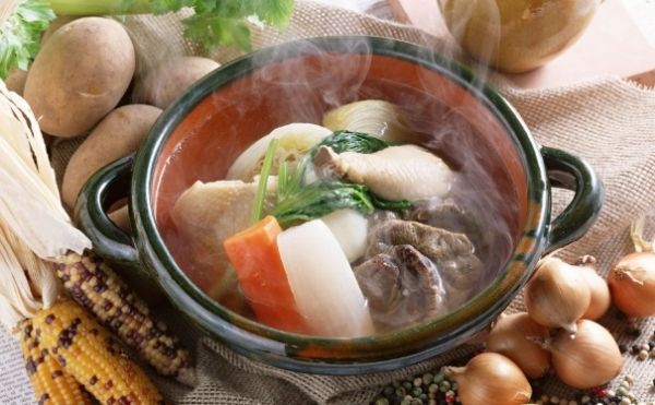 養(yǎng)生火鍋湯底怎么做？養(yǎng)生火鍋湯底有哪些？(1)