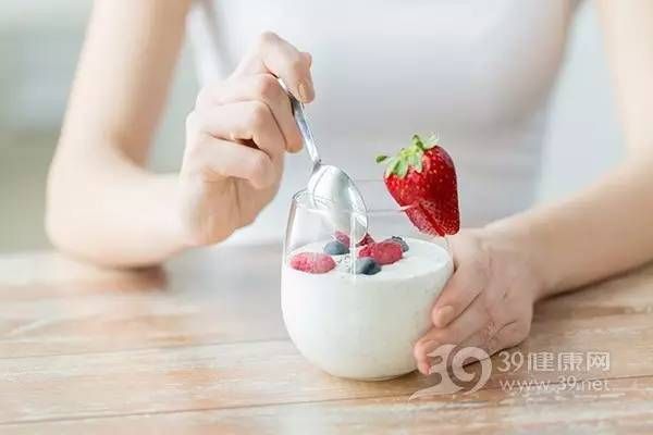 酸奶
