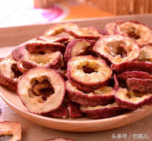 每天5片山楂片泡水喝有7大益處，很多人都不知道！
