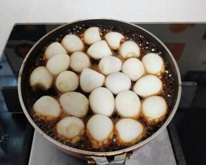 10分鐘做出美味鄉(xiāng)巴佬鹵蛋的做法 步驟4