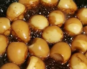 10分鐘做出美味鄉(xiāng)巴佬鹵蛋的做法 步驟6