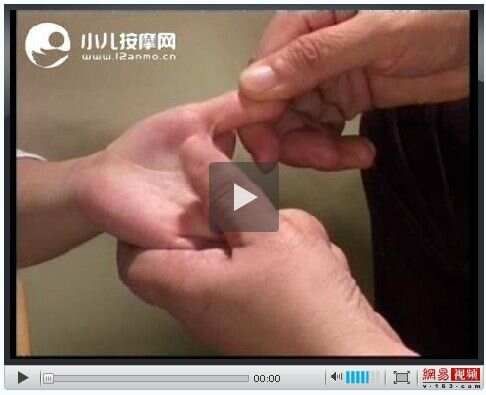 跟著學(xué)這x種按摩法 寶寶健康不生病