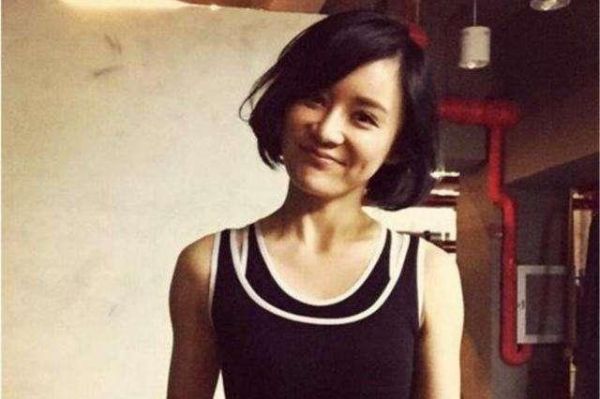 又到一年減肥季, 來跟這些女星們學學如何減肥吧!