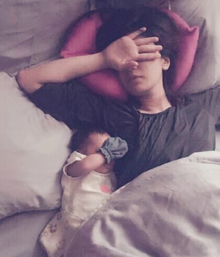 賈靜雯與女兒