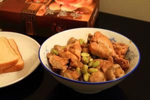 高壓鍋燜雞腿的做法 步驟3