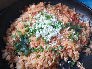 番茄土豆?fàn)F飯(平底鍋版)的做法 步驟6