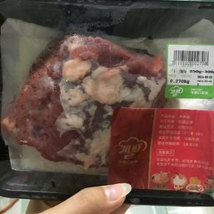 番茄土豆?fàn)F牛腩 (下飯利器 香嫩又多汁)的做法 步驟1