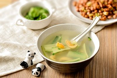 黃瓜金針菇湯