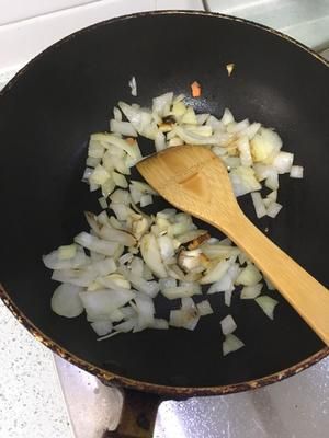 自制健康美味番茄意面醬的做法 步驟3