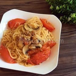 蕃茄蘑菇肉醬意大利面的做法[圖]
