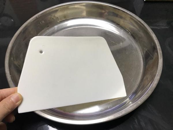純奶手撕吐司的做法 步驟1