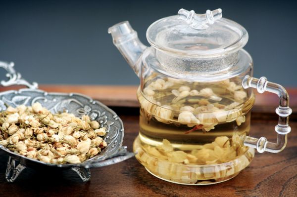 薏仁茶的功效與禁忌：了解薏仁茶的健康保健與限制