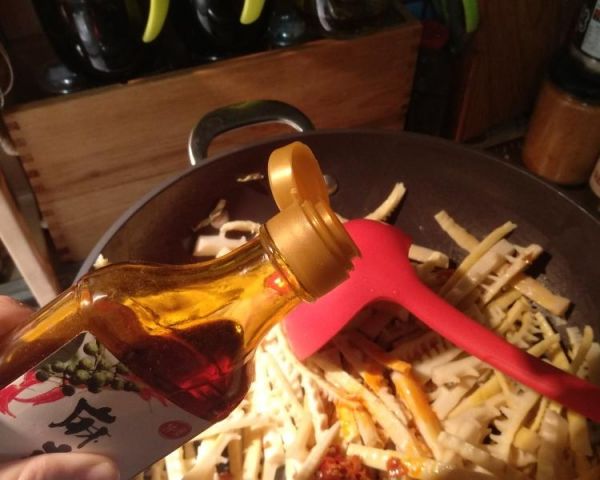 純奶手撕吐司的做法 步驟1