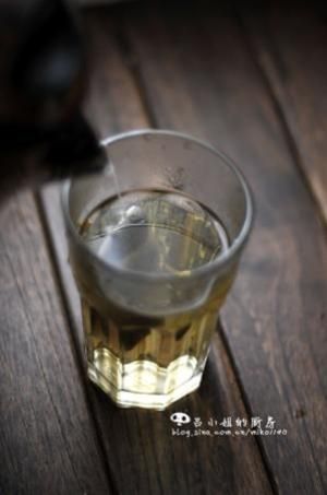 茉莉花蜂蜜柠檬茶的做法步骤 第1步