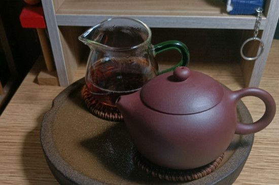 普洱茶和紅茶哪個(gè)好，普洱茶和紅茶有什么區(qū)別？