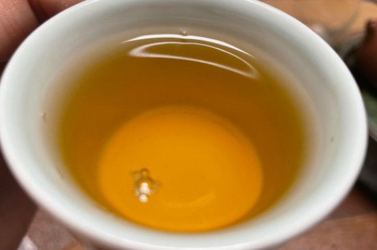 普洱茶和紅茶哪個(gè)好，普洱茶和紅茶有什么區(qū)別？
