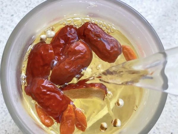 純奶手撕吐司的做法 步驟1