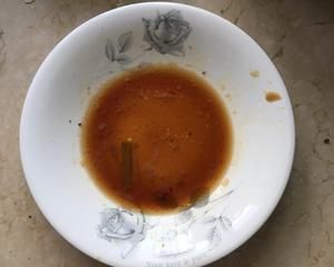 冬筍千張結(jié)蒸醬排骨的做法 步驟4
