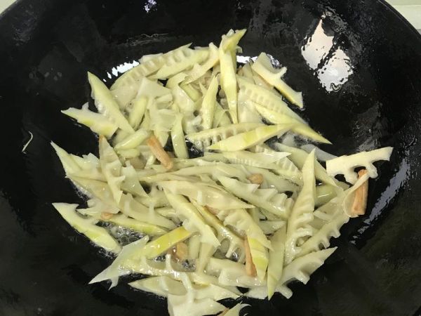 純奶手撕吐司的做法 步驟1