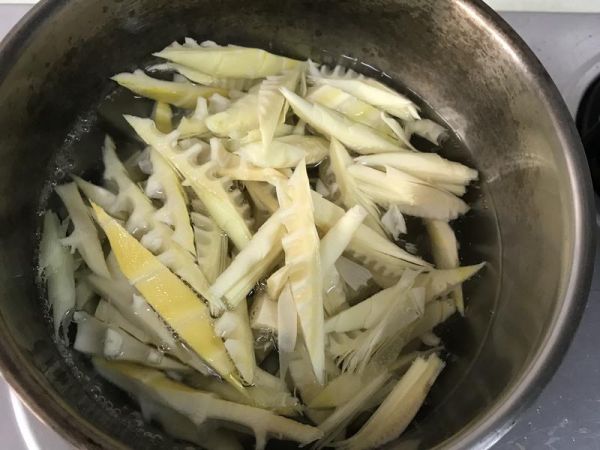 純奶手撕吐司的做法 步驟1