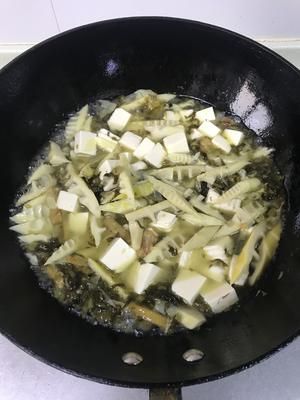 雪菜鮮筍燉豆腐的做法 步驟5