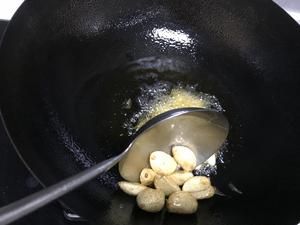 冬筍干燉魚的做法 步驟3