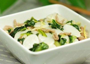 塔菜冬筍肉絲炒年糕 做法