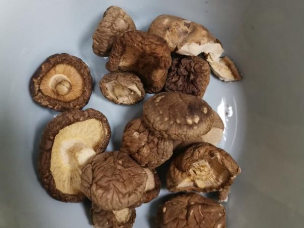 純奶手撕吐司的做法 步驟1