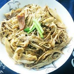 臘肉燴竹筍的做法[圖]