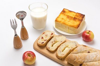 牛奶蘋(píng)果