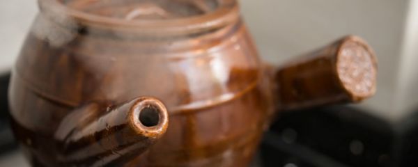 治疗喉咙痛的土方法 治疗喉咙痛的偏方 喉咙疼痛怎么办