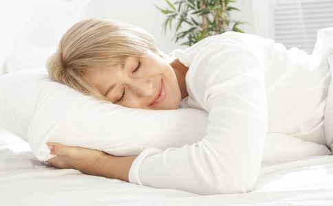 老年人為何睡眠質量差 老年人為什么睡眠質量差 怎么改善老年人的睡眠質量