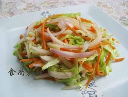 卷心菜炒洋蔥的做法