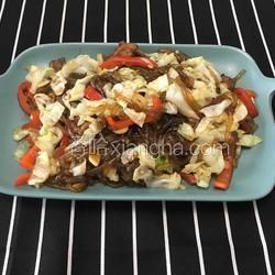肉炒卷心菜粉條的做法[圖]